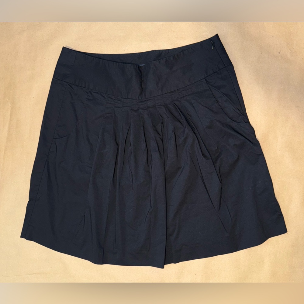 Banana Republic Black Pleated Skirt